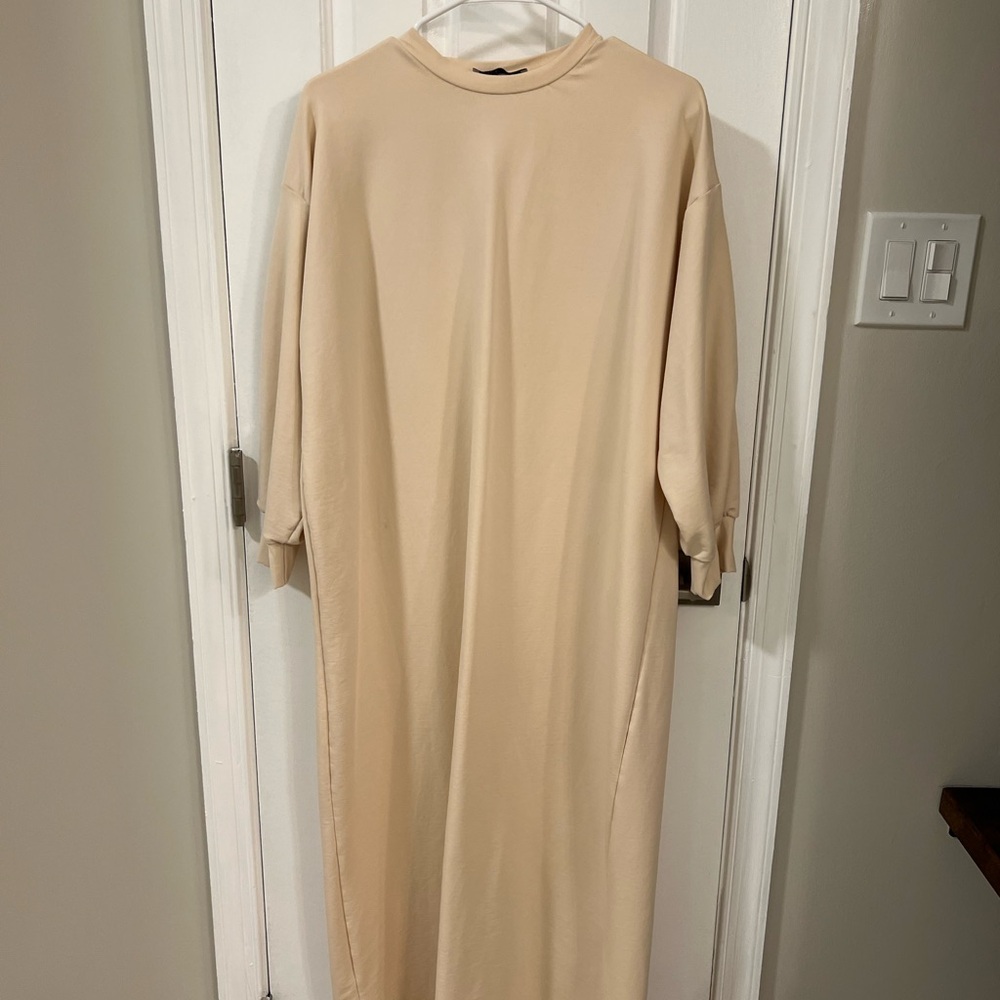 Modanisa Cream Sweatshirt Maxi Dress
